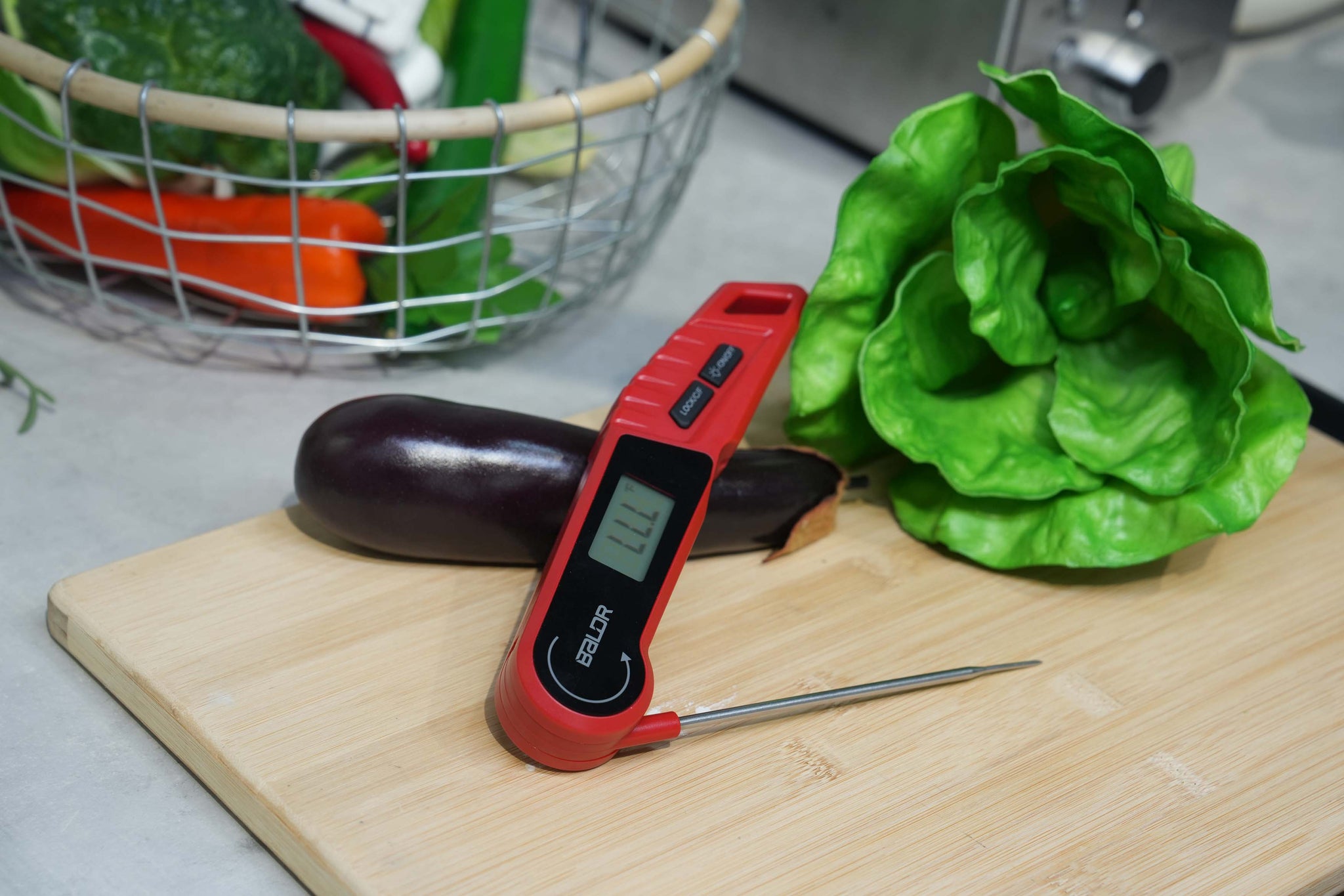 BALDR Digital Thermometer - Waterproof Digital Food Thermometer, Instant Read Thermometer for Cooking - Single Probe Thermometer for Cooking and Outdoor Grill Cooking BBQ Thermometer for Grill